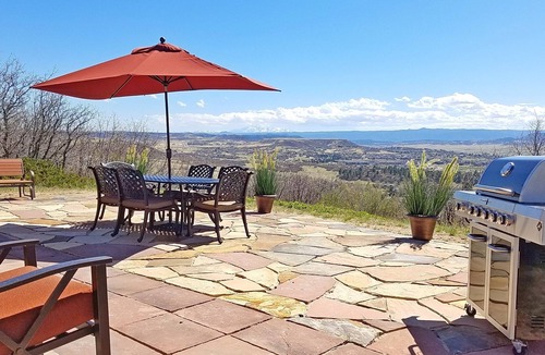 Castle Rock House | BEAUTIFUL CASTLE ROCK HOME WITH BREATHTAKING MOUNTAIN VIEWS !