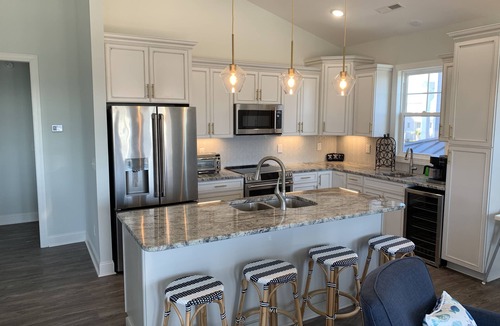 Ocean Isle Beach House | Beautiful Custom Built Home with POOL & ELEVATOR, located 1min from BEACH ACCESS