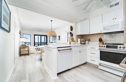 Atlantic Beach Condo | Beautiful Direct Oceanfront Atlantic Beach Paradise