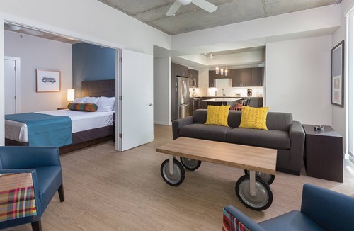 Market District Resort | Beautiful Downtown Austin 1BR Studio Deluxe