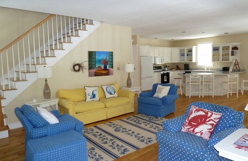 Raymond House | Beautiful, Private Lakefront Home on Crescent Lake in Raymond, Maine