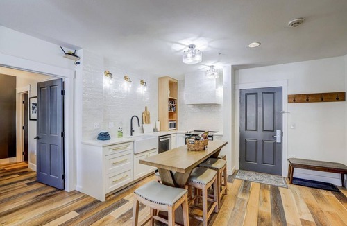 Winter Park Condo | Beautiful Ski In Ski Out 2 bedroom steps to Gondola