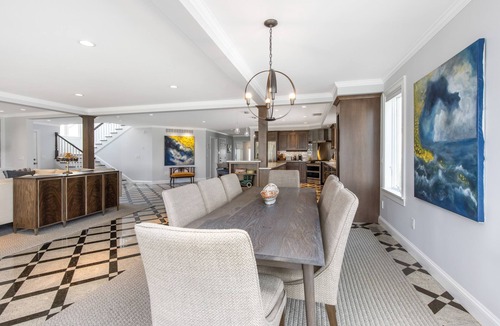 Hampton House | Beautiful Upscale Oceanside Home on Plaice Cove