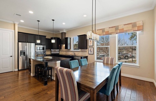 Georgetown House | Bend in the River - Gorgeous 3-level Brownstone With Rooftop Views