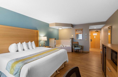 Manchester Hotel | Best Western PLUS Executive Court Inn & Conference Center