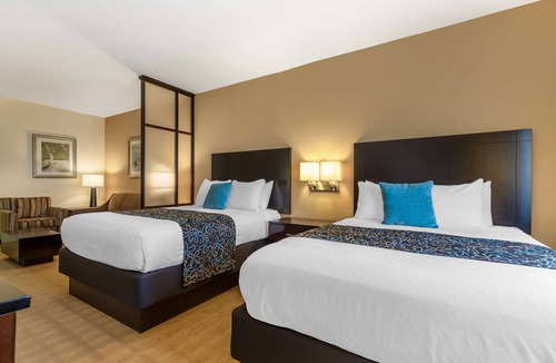 Lytle Hotel | Best Western Plus Lytle Inn & Suites