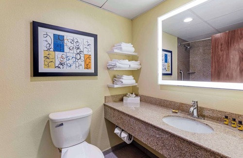 Danvers Hotel | Best Western Plus North Shore Hotel