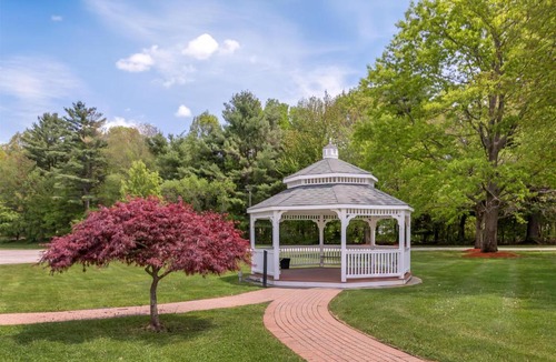 Hampton Hotel | Best Western Plus, The Inn at Hampton