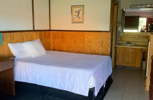 Aberdeen Hotel | Beverly Hills Inn