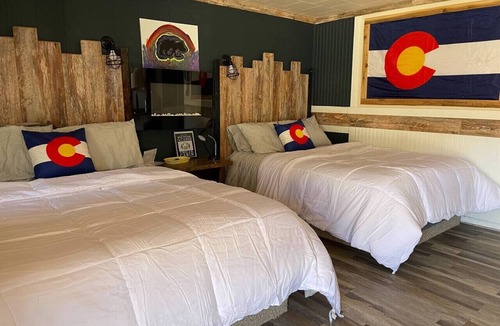 Howard Bed & Breakfast | Black Bear Lodge 5