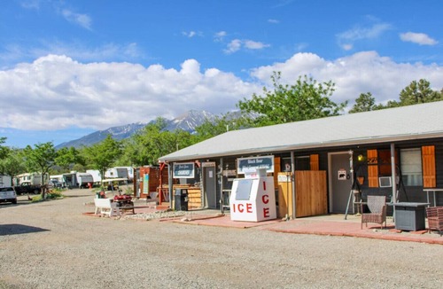 Howard Bed & Breakfast | Black Bear Lodge 7