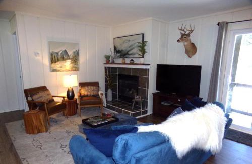 Blue River House | Blue River Condos 3 Bed 2 Bath BRCR