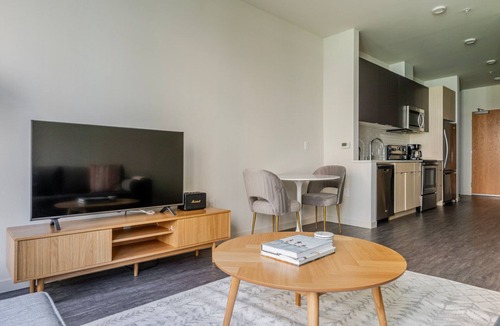 South Lake Union Apartment | Blueground | South Lake Union, rooftop, nr Lake Union