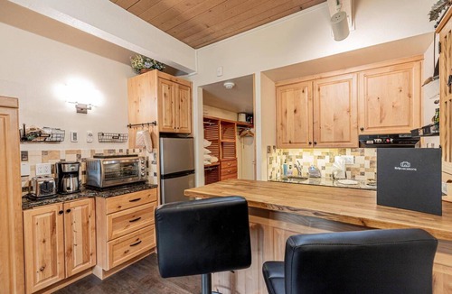Steamboat Springs Condo | Book July Dates Now! Prime Base Area Location with Pool, Hot Tub, & Mountain Fun!
