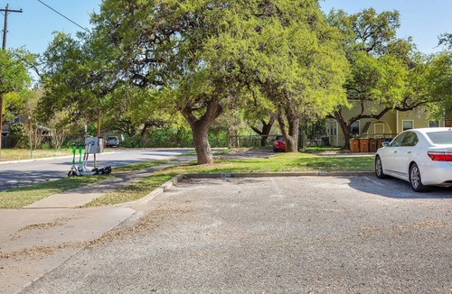 Bouldin Condo | Bouldin Creek Oasis