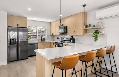 Brighton House | Brand New 3BR Townhome - Near Light Rail & Airport