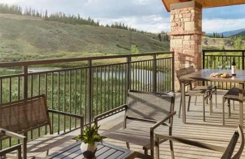 The Highlands Resort | Breckenridge 1BR Villa at The Ranahan –Full Kitchen, Fireplace & Mountain Escape
