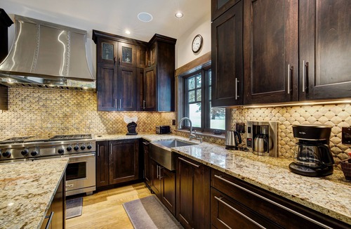 Peak 8 Villa | Breckenridge 32 - Four Bedroom Villa, Sleeps 10