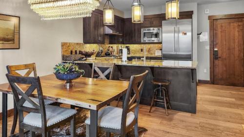 Breckenridge House | Breckenridge Vacation Rental Condo with Balcony!