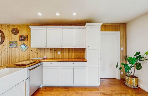 North Star House | Bright and Airy Anchorage Retreat Just Minutes from Midtown Dining & Shops
