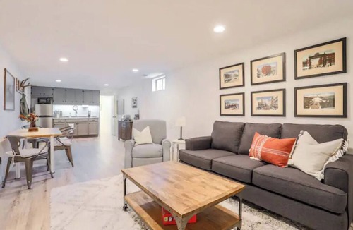 Longmont House | Bright and Cheery, Private Basement Apartment!