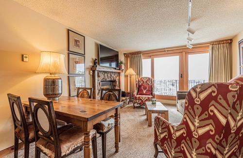 Steamboat Springs Condo | Bronze Tree 501 | Ski-In Condo with Panoramic Views and Indoor Pool