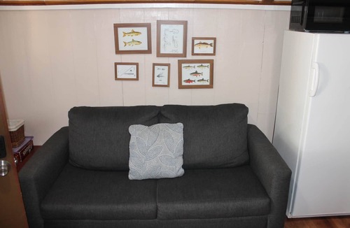 Christopher Creek Cabin | Cabin #4 - Studio with fireplace