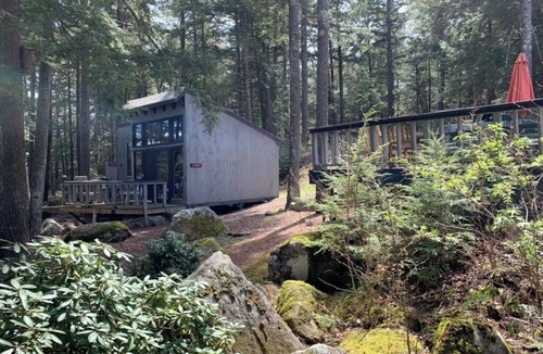 Belgrade House | Camp DJ - Private Scandanavian-Inspired Maine Getaway