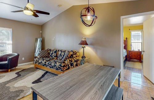 Fort Myers House | Cape Escape