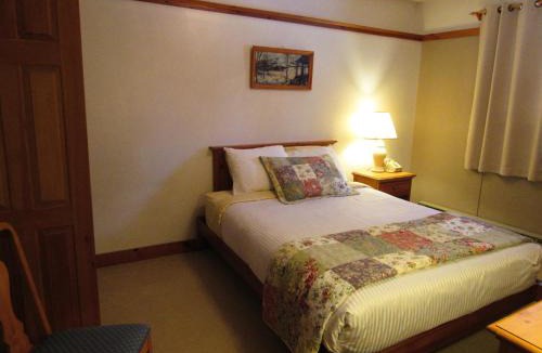 Twin Mountain Hotel | Carlson's Lodge