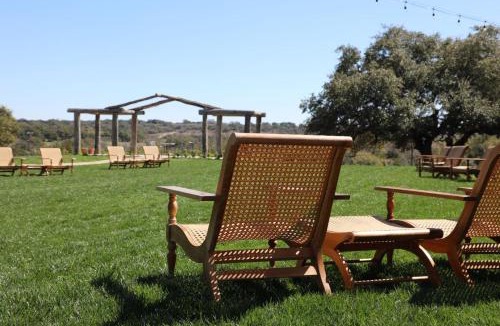Johnson City Resort | Carter Creek Winery Resort & Spa