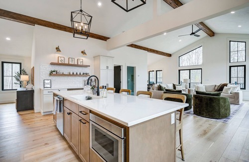 Intervale House | Casa di Neve - New Luxe Mountain Home w/Hot Tub