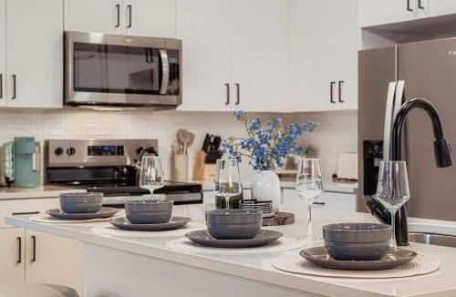 McNeil Apartment | Casita Lone Star - Pool Views - Free Parking