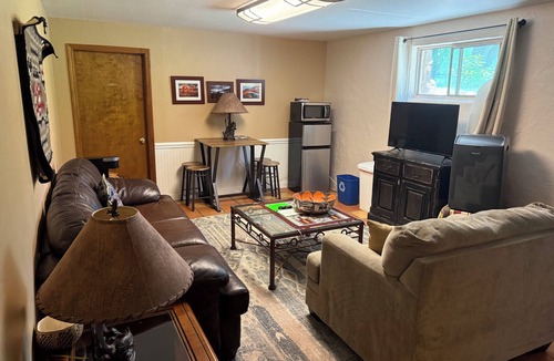 Castle Valley Bed & Breakfast | Castle Valley Inn