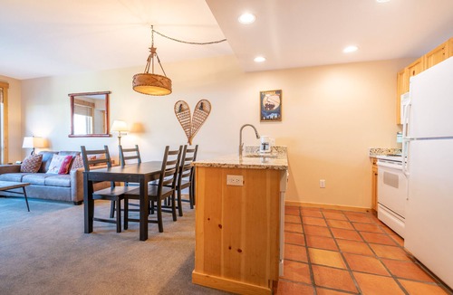 Copper Mountain Village Condo | Center Village One Bedroom, Free Wifi, Free Underground Parking