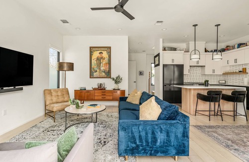 Brentwood House | Central Austin Oasis with Pool - Sleeps 9