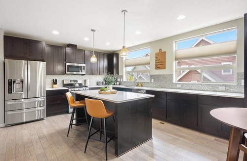 Northfield House | Central Park 2BR–Minutes to DIA & RTD-Summer Open