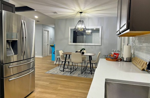 Hewitt House | Centrally located - 3BR/2Ba House - Close to Downtown Waco-