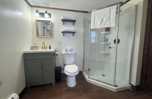 Twin Mountain Cottage | Charming 1-bedroom cottage in Twin Mountain with cozy vibes