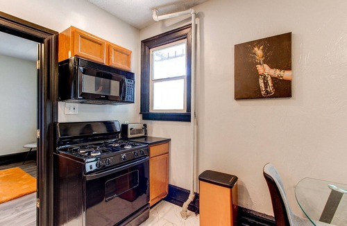 Capitol Hill Condo | Charming 2-Bed Condo Minutes to Downtown Denver, Dining & Entertainment