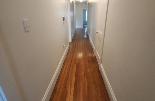 East Somerville Condo | Charming 2-bedroom condo with WiFi, AC in pleasant Somerville