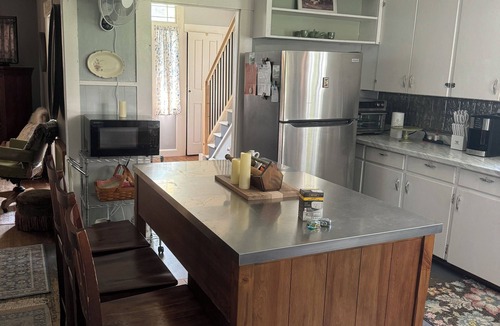 Cavendish House | Charming 3-bedroom home with 3 TVs/WiFi in quintessential Cavendish, Vermont!