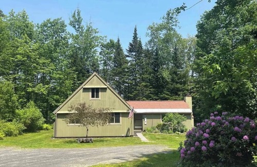 Grantham House | Charming 4-bedroom house in the charming Eastman Community Grantham, NH.