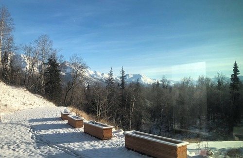 Butte House | Charming and scenic 3-bedroom house with all the comforts of home in Palmer, AK
