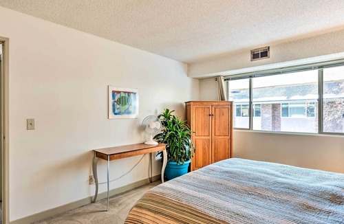 Park East Condo | Charming Boulder Condo < 4 Mi to Downtown!