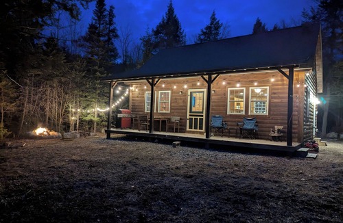 Bridgton Cabin | Charming cabin in Sebago