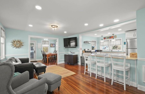 Buzzards Bay House | Charming Cape Escape Near Buzzards Bay