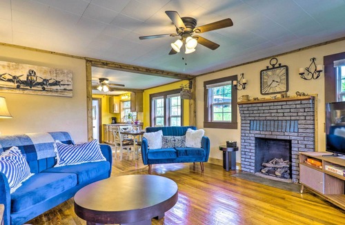 Candler Cottage | Charming Cottage < 15 Mi to Downtown Asheville!