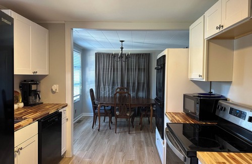 Woodruff House | Charming Home Between Greenville & Spartanburg