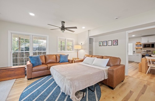 Claremont Cottage | Charming Lakefront Cottage with Beach & Pier